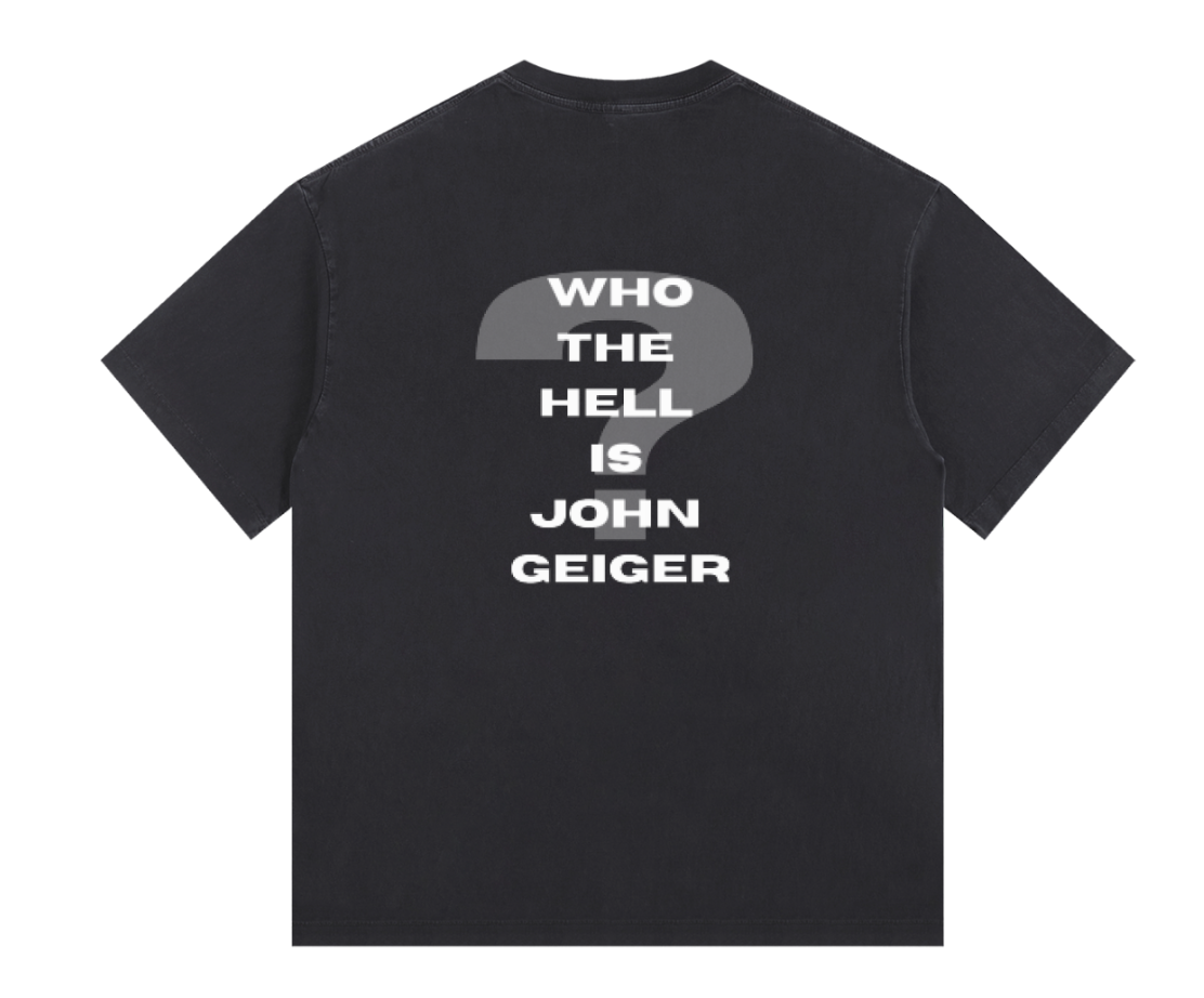 John Geiger "WHO THE HELL IS" T-SHIRT BLACK/WHITE